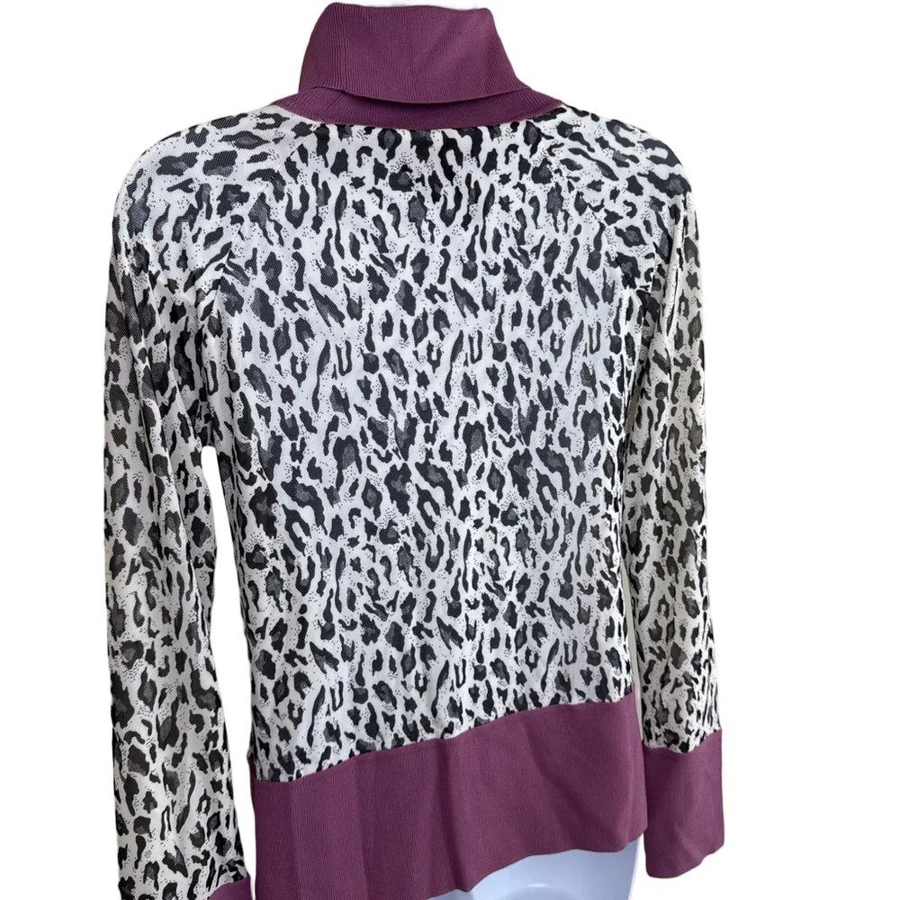 Fitelle Leopard Print Color Block High Neck Zip Top Large - Picture 4 of 7
